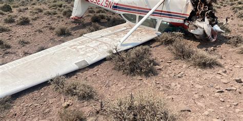 Pilot and passengers walk away after small plane crash in South Reno
