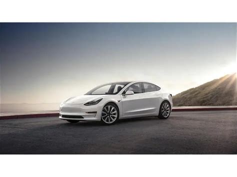 2026 Tesla Model 3: 88 Exterior Photos | U.S. News