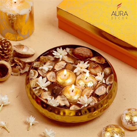 AuraDecor Urli Gift Set with Floating Candles & Potpourri in a Gift Bo