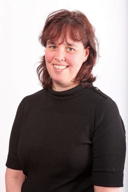 Dr Laura Fulford :: Surrey and Sussex Healthcare NHS Trust