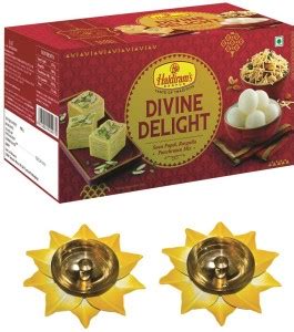 Haldiram's Divine Delight Diwali Gift Box with 2 Small Diya Combo Price ...