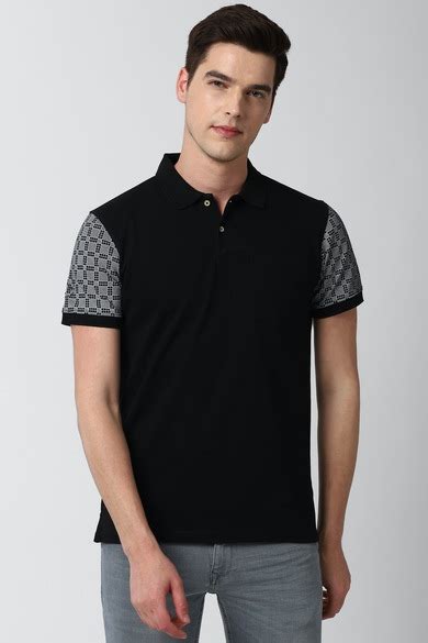 Buy Men Black Solid Polo Neck Collar T-shirt Online - 608547 | Peter ...