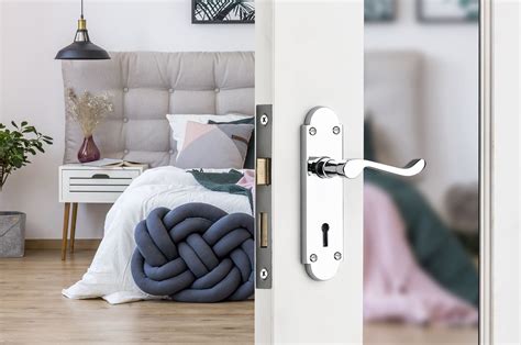 Best Examples of Door Handle Finishes on White Doors