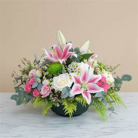 Douce consolation: Order Flowers Online | Interflora India | ID1351315