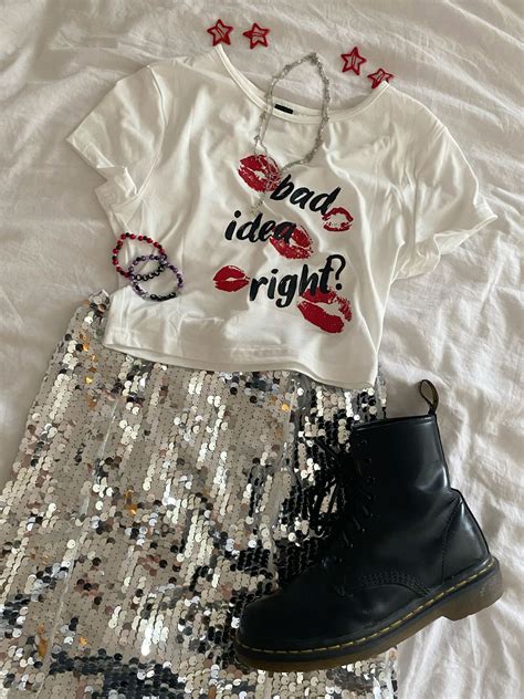 Olivia Rodrigo concert outfit