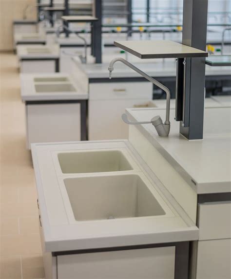 Laboratory Equipment & Furniture | Complete Lab Solutions | LabCreator