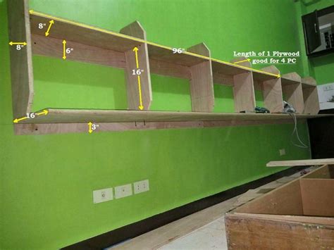 Computer Shop Table Setup 的图像结果