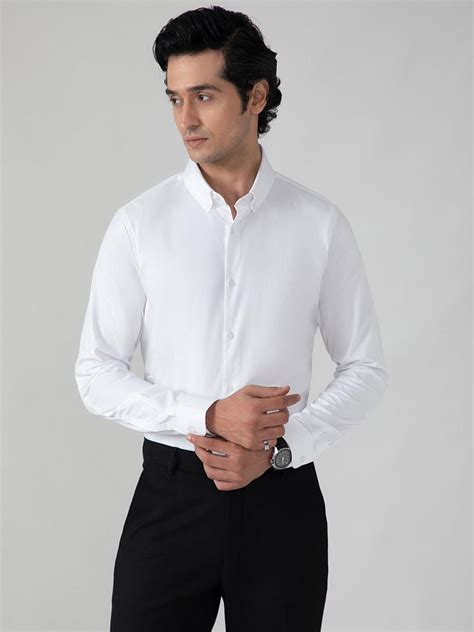2 Way Stretch Dobby Shirt in White- Slim Fit