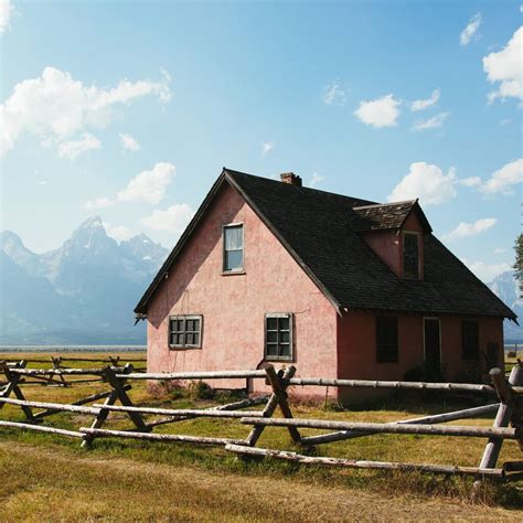 Is Wyoming a Good Place to Live in 2026? 8 Pros and Cons of Living in ...