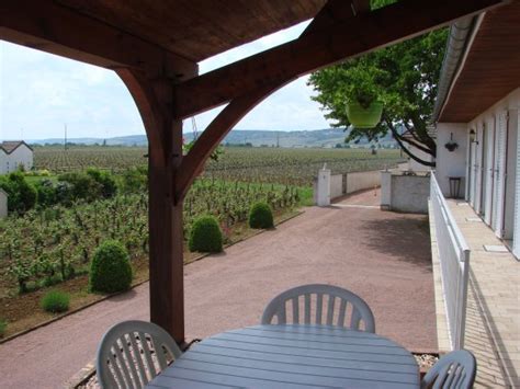 L'ESCALE DES GRANDS CRUS (Chorey Les Beaune) - Guesthouse Reviews ...