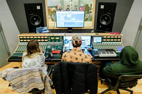 Image result for How to Use a Vocoder