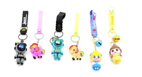 Crackles Cartoon Character Keychains for Kids Silicone Keychains with ...