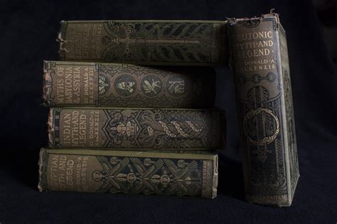 Старинные антикварные книги | rus-gal.ru
