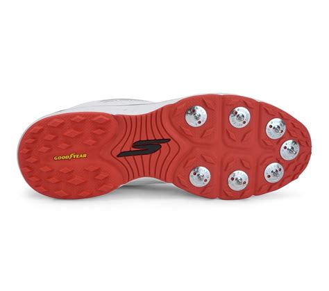 Buy White Shoes For Men & Women Online | Skechers India