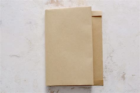 Paper Book Covers! - The Graphics Fairy