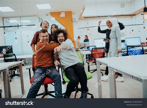 Have Fun at Work 的图像结果