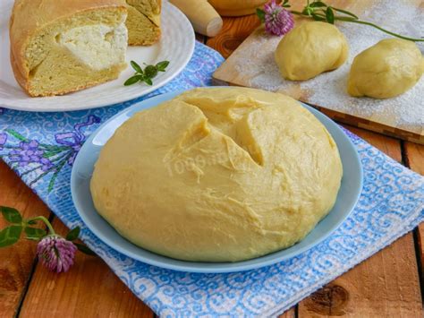 Пресное тесто для пирожков и пирогов в духовке на кефире рецепт с фото ...