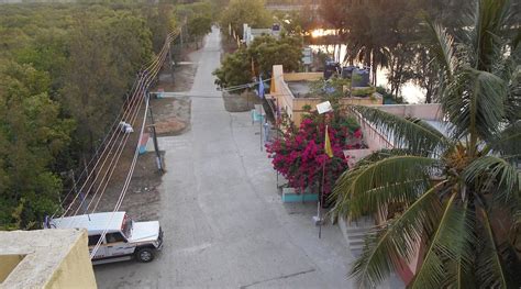 BAKKHALI TOURIST COMPLEX (HENRY'S ISLAND) (West Bengal) - Apartment ...