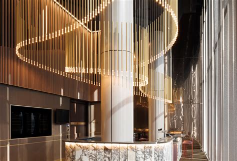 How To Highlight Entryway Features With Accent Lighting