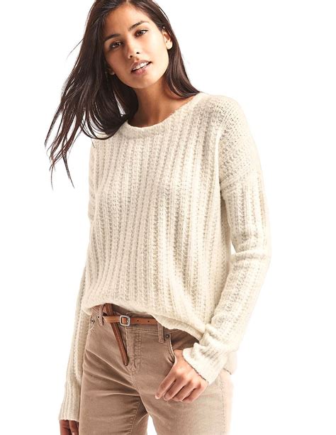 Buy GAP Women White Ribbed Crew Neck Sweater - NNNOW.com