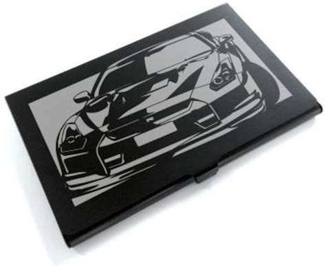 ブラックアルマイト「日産(NISSAN) R35 GT-R」切り絵デザインのカードケース[CC-088] | 切り紙屋