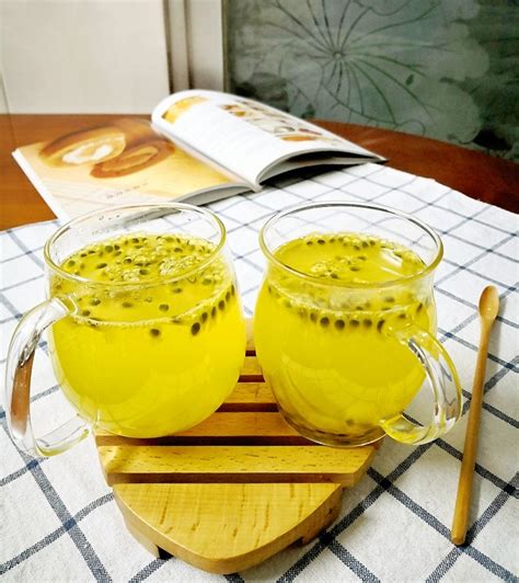 【百香果蜂蜜柠檬茶的做法步骤图，怎么做好吃】紫萱小厨_下厨房