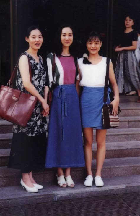 实拍中国八十年代，改革春风洗礼多，时尚和怀旧