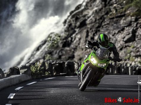 Kawasaki Ninja 1000 price, specs, mileage, colours, photos and reviews ...