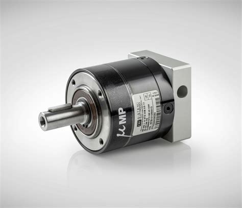 PLANETARY GEARBOXES EXTEND CMZ RANGE - www.cmz.it