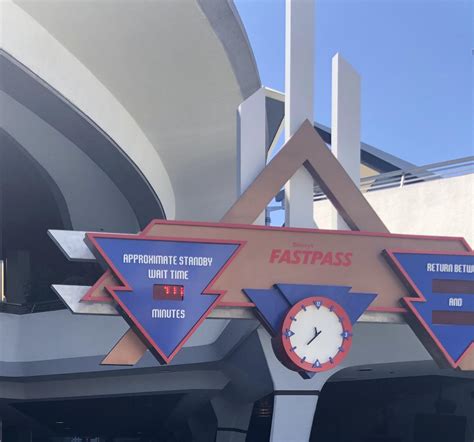 Wait times today at Disneyland... : r/Disneyland