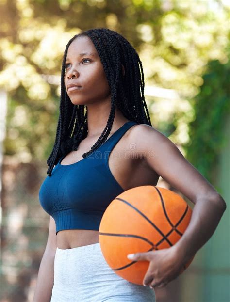 Girls Basketball Game 的图像结果