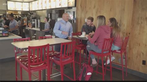 California Chick-Fil-A raises wage to 'livable' $17 an hour | kens5.com