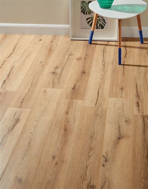Loft - Rustic Oak Laminate Flooring | Flooring Superstore
