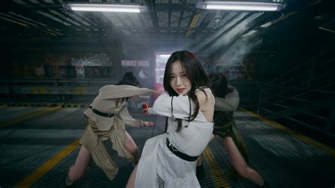 NMIXX - O.O who's who - K-Pop Database / dbkpop.com