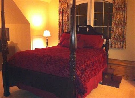THE FRINGE, A COUNTRY INN (Sheboygan Falls) - B&B Reviews & Photos ...