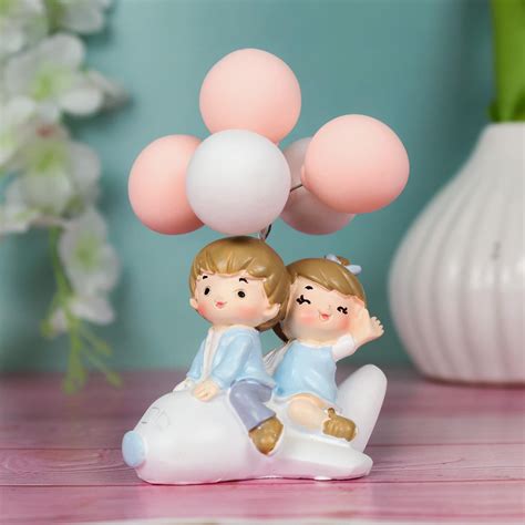 Buy TIED RIBBONS Miniature Romantic Love Hug Couple Statue Decorative ...