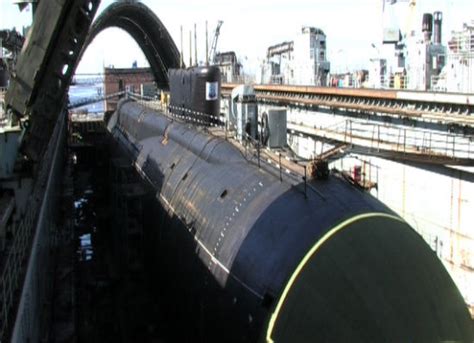 俄海军称今年将接收两艘北风之神级战略核潜艇_新浪军事_新浪网