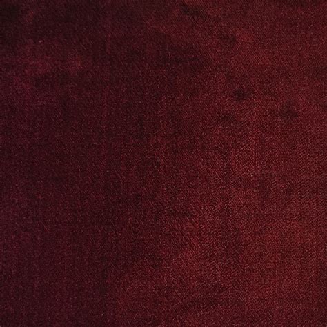 Performance Velvet Upholstery Fabric Erlton Burgundy nel 2024
