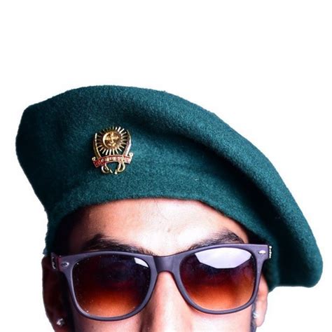 Woolen Beret Caps – Rajanyas