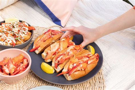 Cousins Maine Lobster at Lanesborough Day 2025, Bill Easton Memorial ...