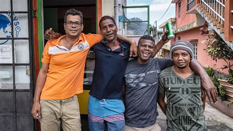 People in Mauritius 的图像结果