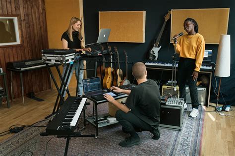 Image result for Native Instruments Komplete 12