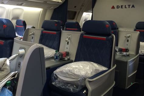 Barcelona Flight Hotel: Lax To Hnl Flights