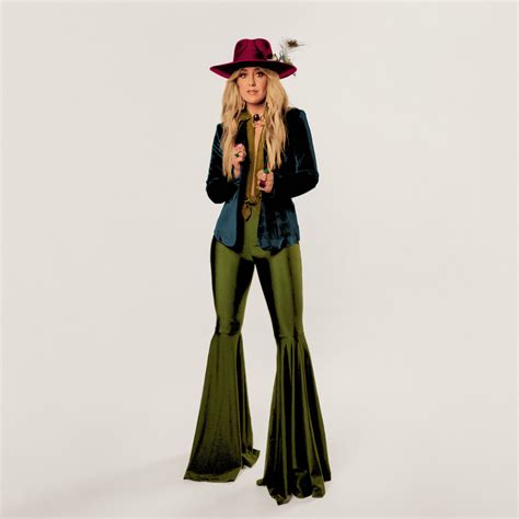 Lainey Wilson Reveals How Bell Bottoms Became Her Signature, 60% OFF