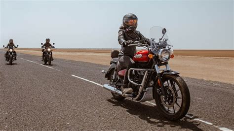 बुलेट वाली कंपनी के लिए गुड न्यूज, कभी 1 रुपये का था शेयर... अब 5000 तक ...