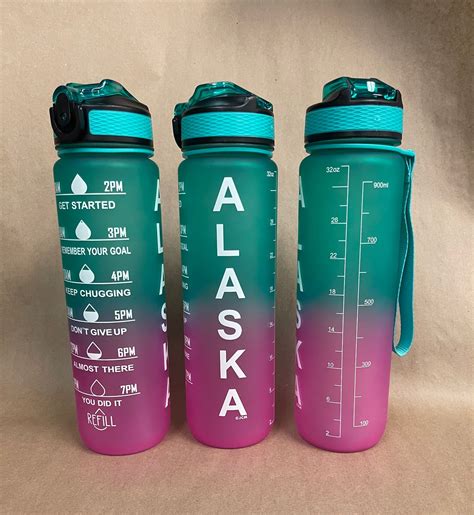 32 Ounce Water Bottle - Green/Pink – Iditarod