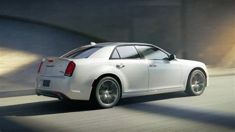 Chrysler se resiste a que el V8 HEMI llegue a su fin - espíritu RACER