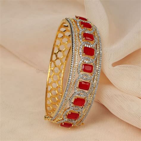 Gold Polish Sleek White American Diamond Bracelet