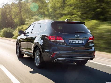 Fotos de Hyundai Grand Santa Fe 2016