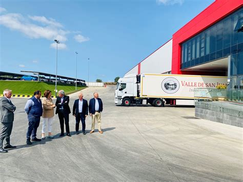 Apoyo al sector lácteo de 'Valle de San Juan' | Portal Diputación de ...